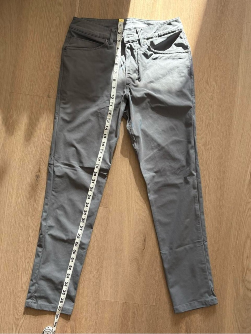 NWOT grey Lululemon ABC slim fit warpstreme pants size 28 - Picture 5 of 7